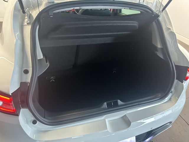Renault LUTECIA 2020-01 5438-18