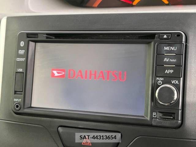 Daihatsu TANTO 2013-12 369247-2