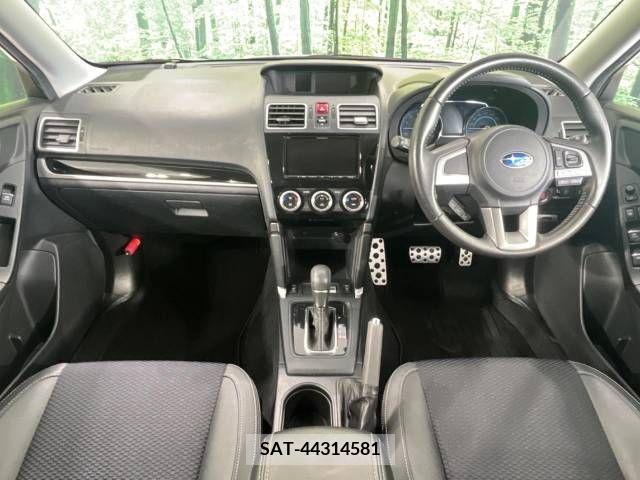 Subaru FORESTER 2016-10 396624-1