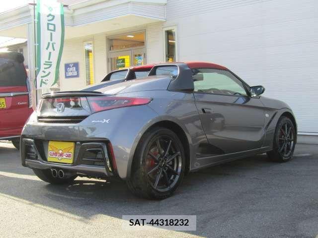 Honda S660 2018-07 283961-4