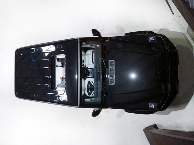 Mercedes Benz G-CLASS 2023-05 23113-13