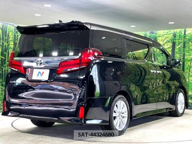 Toyota ALPHARD 2019-04 355459-17