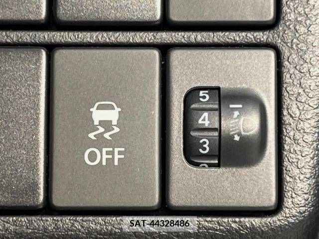 Suzuki ALTO 2017-09 305068-4