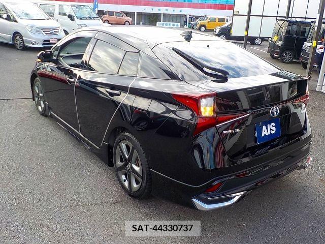 Toyota PRIUS 2021-04 224320-2
