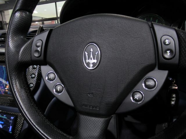 Maserati GranCabrio 2012-01 188471-10