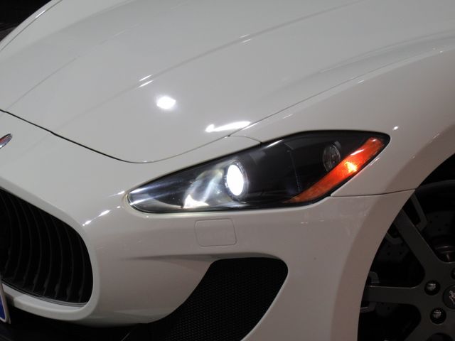 Maserati GranCabrio 2012-01 188471-28
