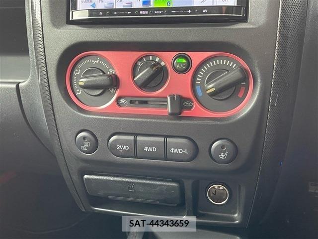 Suzuki JIMNY 2011-06 306102-18