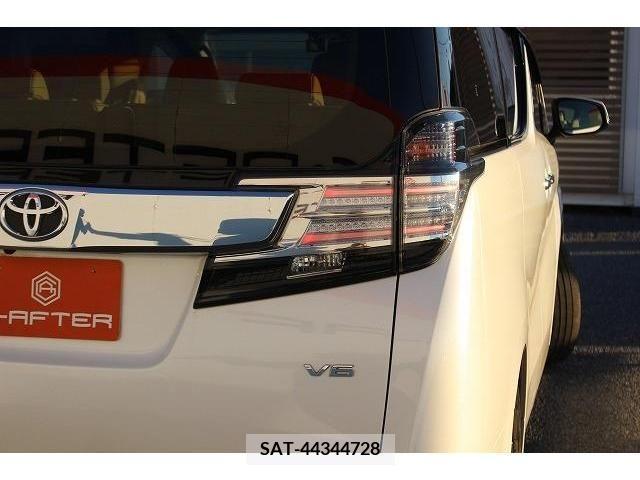 Toyota VELLFIRE 2015-03 205342-11