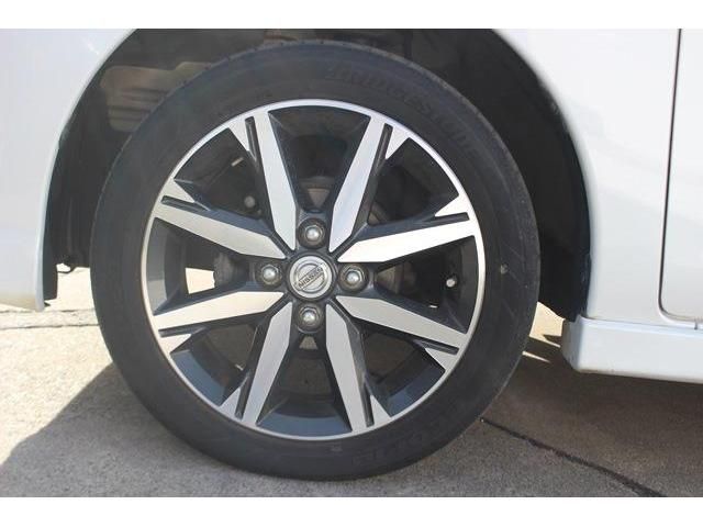 Nissan DAYZ ROOX 2018-10 183288-9