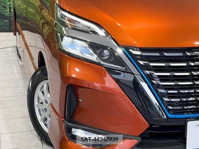 Nissan SERENA 2019-11 285259-13