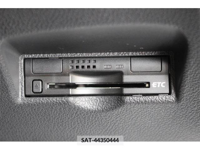 Toyota PRIUS 2016-02 282330-4