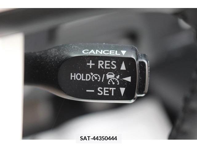 Toyota PRIUS 2016-02 282330-3