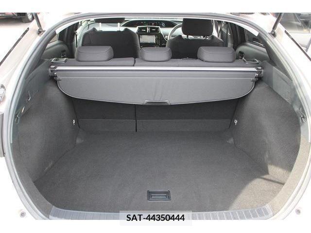 Toyota PRIUS 2016-02 282330-17