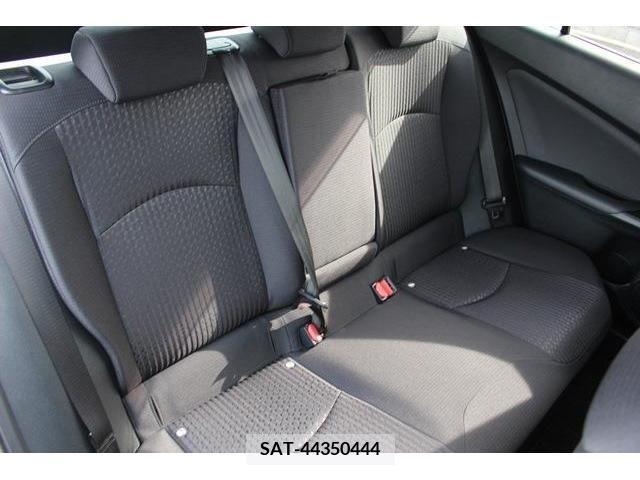Toyota PRIUS 2016-02 282330-13