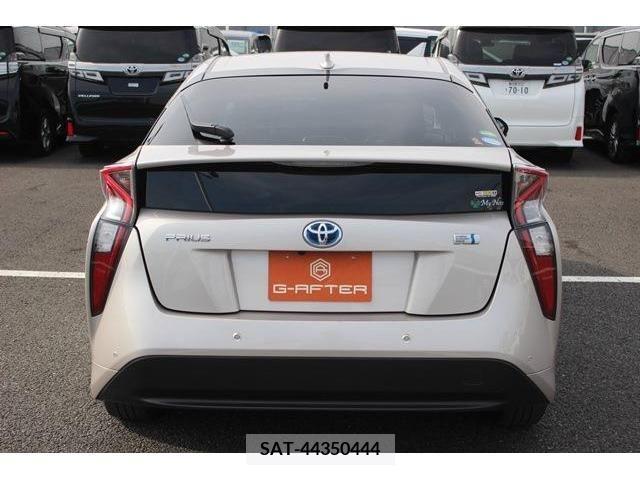 Toyota PRIUS 2016-02 282330-7