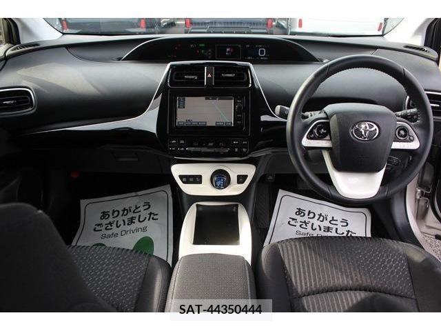 Toyota PRIUS 2016-02 282330-14