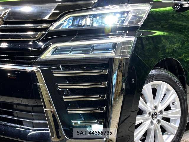 Toyota VELLFIRE 2018-01 299415-15