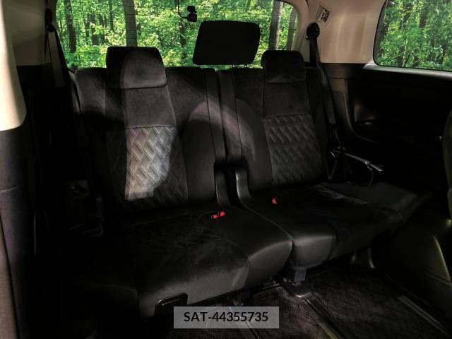 Toyota VELLFIRE 2018-01 299415-12