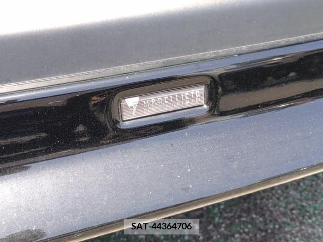 Toyota HARRIER 2017-08 271274-9