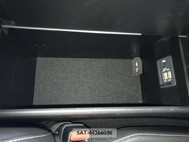 Lexus UX 2019-09 334368-23