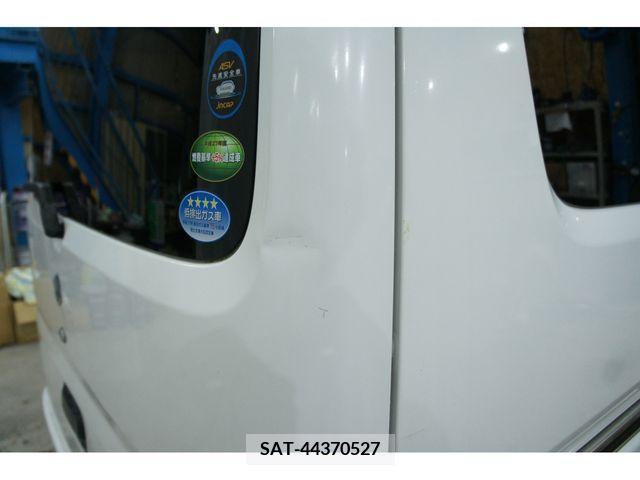 Suzuki EVERY 2018-03 245237-18