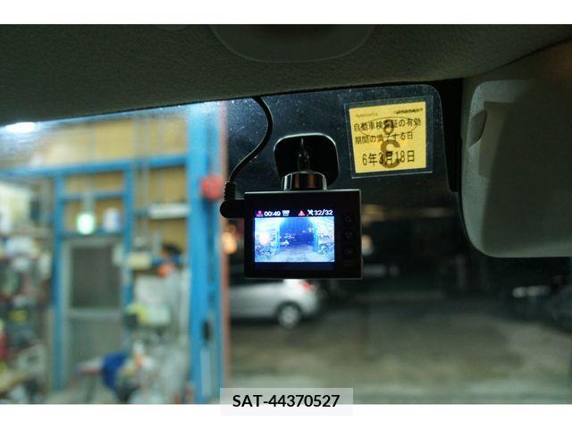 Suzuki EVERY 2018-03 245237-5