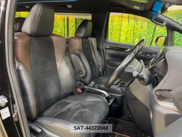 Toyota ALPHARD 2016-11 299362-8