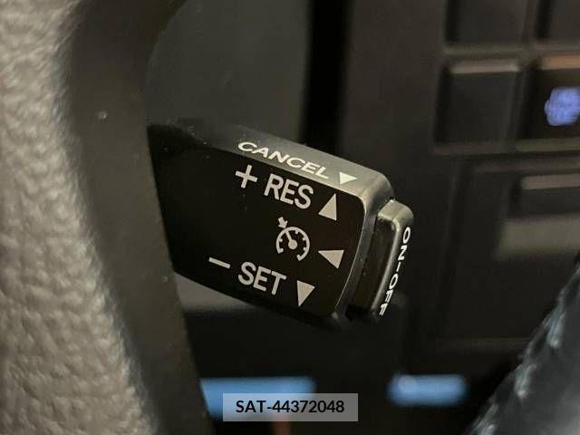 Toyota ALPHARD 2016-11 299362-6