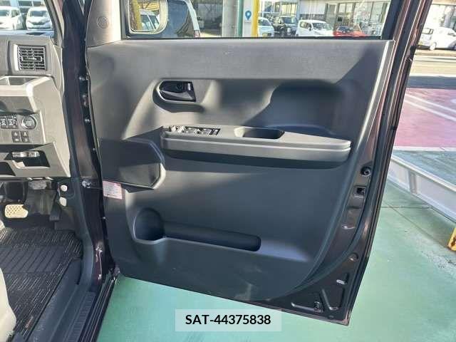 Daihatsu WAKE 2021-07 371062-16