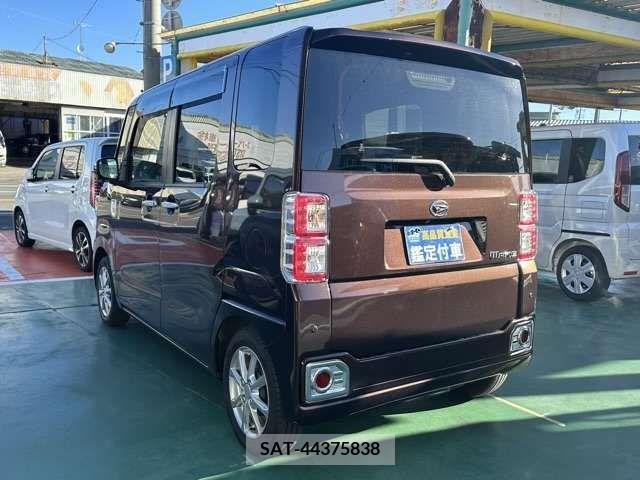 Daihatsu WAKE 2021-07 371062-3