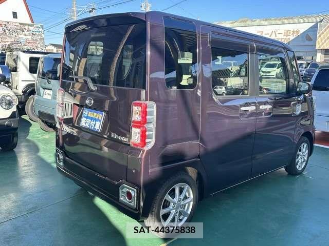 Daihatsu WAKE 2021-07 371062-4
