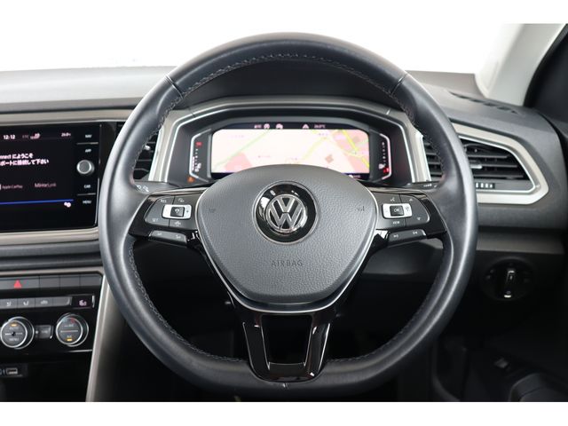VolksWagen T-ROC 2021-03 19047-12
