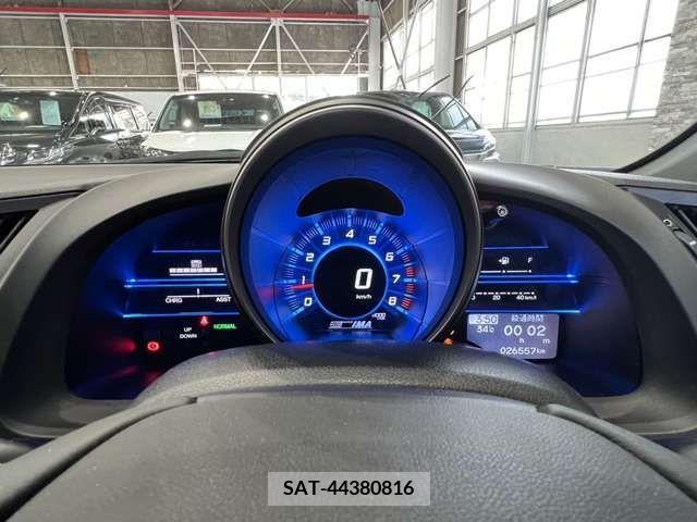 Honda CR-Z 2012-03 338984-17