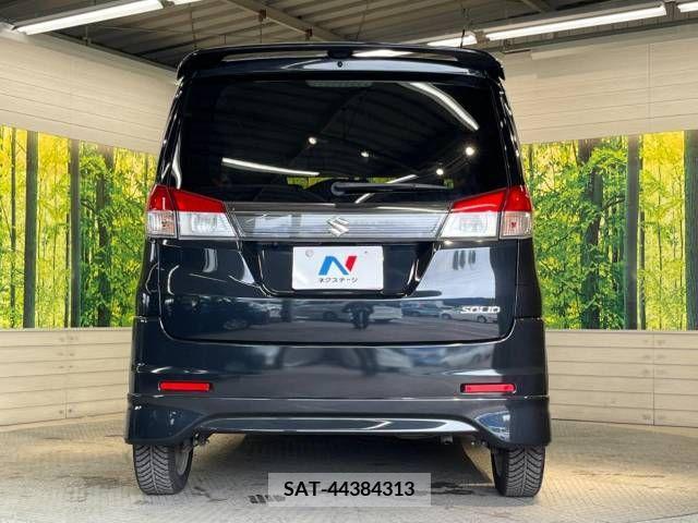 Suzuki SOLIO 2012-01 368394-15