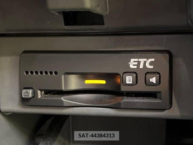 Suzuki SOLIO 2012-01 368394-6