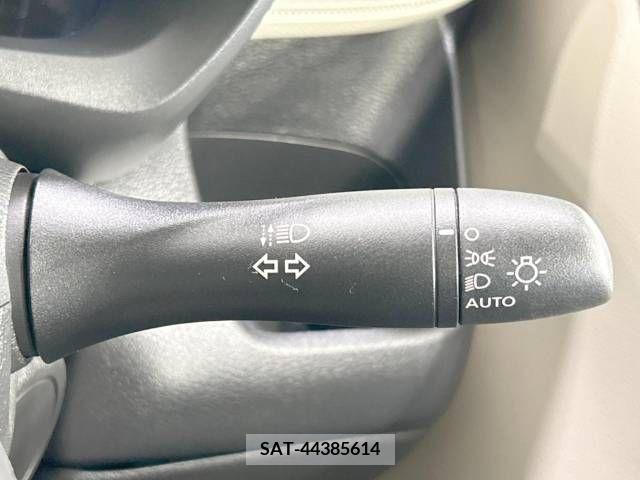 Nissan DAYZ 2019-04 353475-7