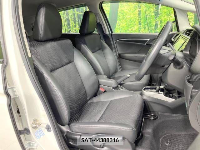 Honda FIT 2017-04 269775-8