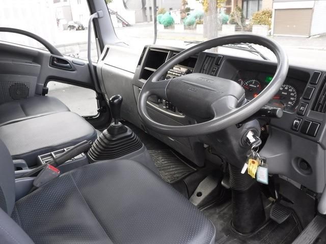 Isuzu FORWARD 2014-01 25301-24