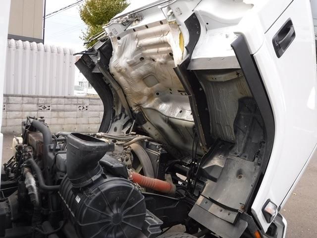 Isuzu FORWARD 2014-01 25301-28