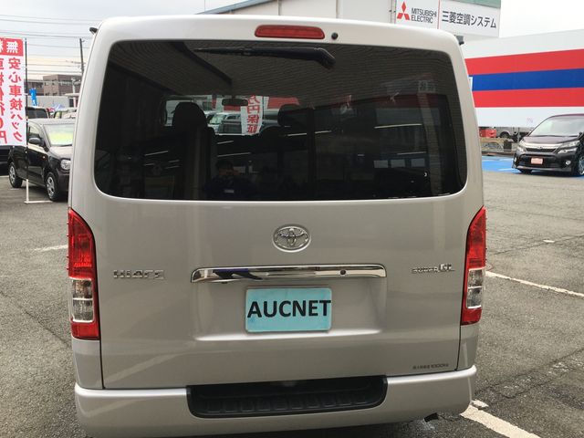 Toyota HIACE VAN 2014-11 193057-4