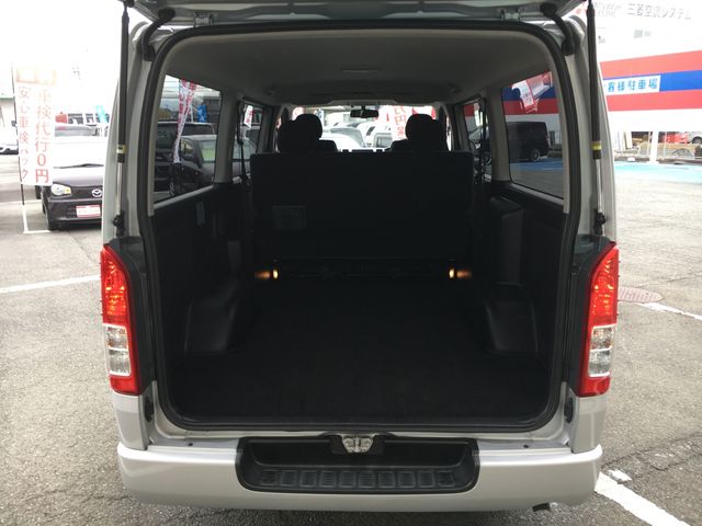 Toyota HIACE VAN 2014-11 193057-12