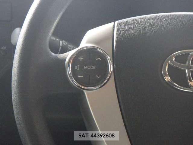 Toyota AQUA 2013-08 314154-13