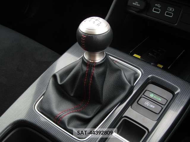 Honda CIVIC 2021-11 238291-8