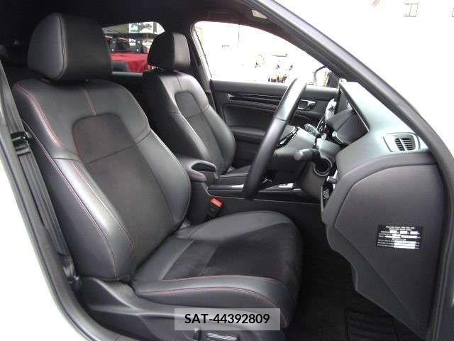 Honda CIVIC 2021-11 238291-6