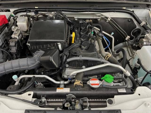 Suzuki JIMNY SIERRA 2021-02 196590-18