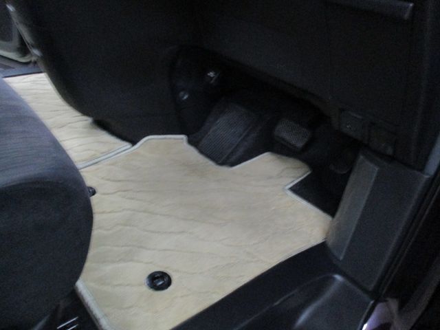 Toyota VELLFIRE 2012-01 182236-21