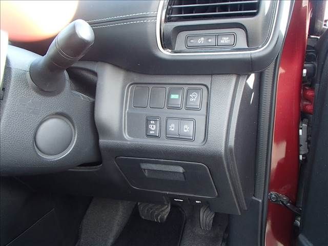 Nissan SERENA 2016-08 21991-5