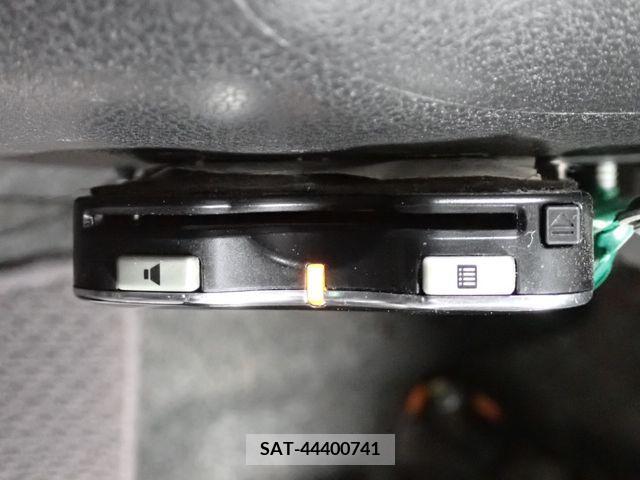 Nissan NOTE 2017-05 365309-5