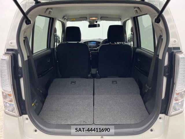 Suzuki WAGON R 2014-08 370970-11