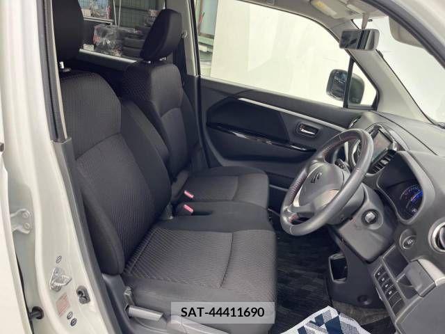 Suzuki WAGON R 2014-08 370970-8